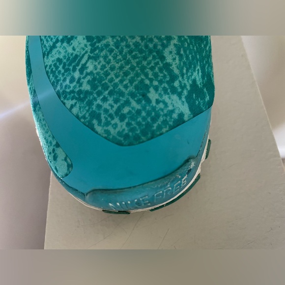 💎👟 Bling ✨NIKE Free 5.0, sz 8 USA Women’s - Picture 6 of 16